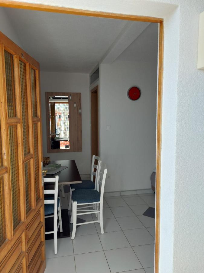 Apartmani Luka Baška Voda Dış mekan fotoğraf