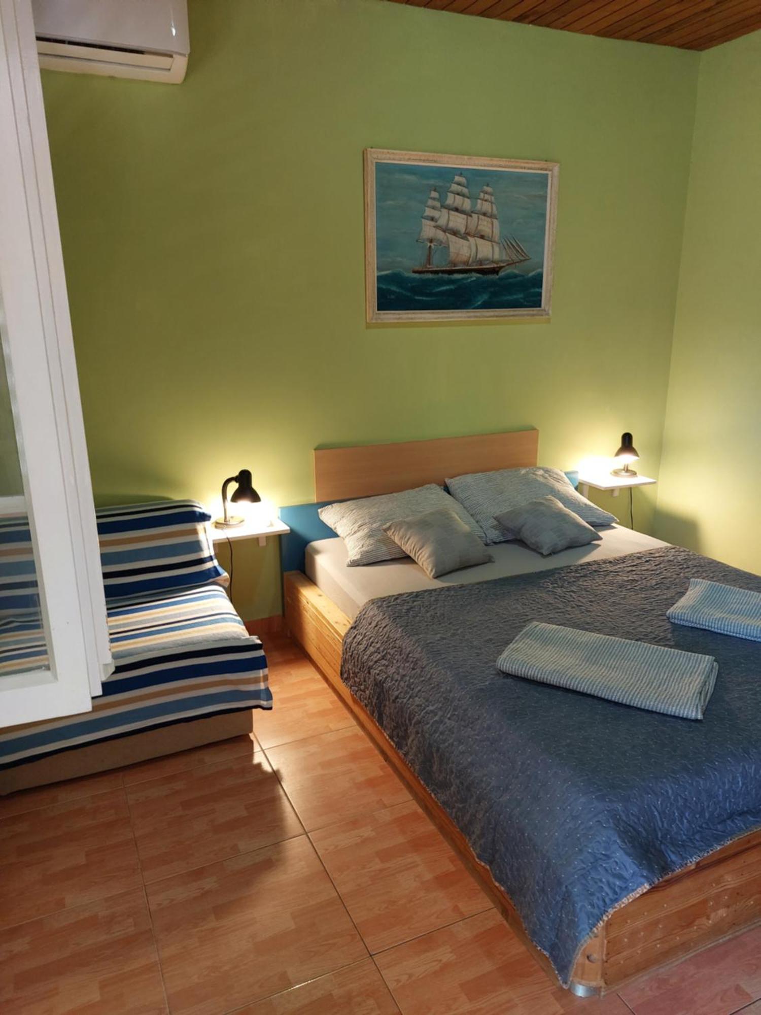 Apartmani Luka Baška Voda Oda fotoğraf