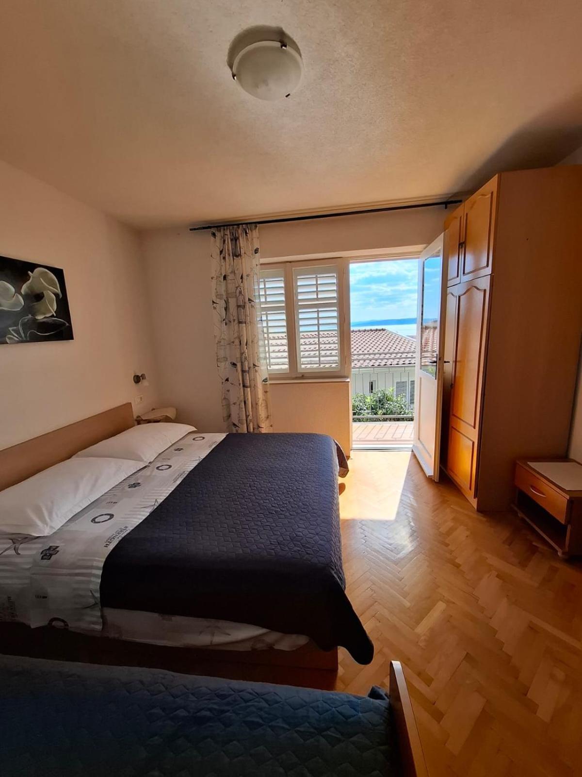 Apartmani Luka Baška Voda Dış mekan fotoğraf
