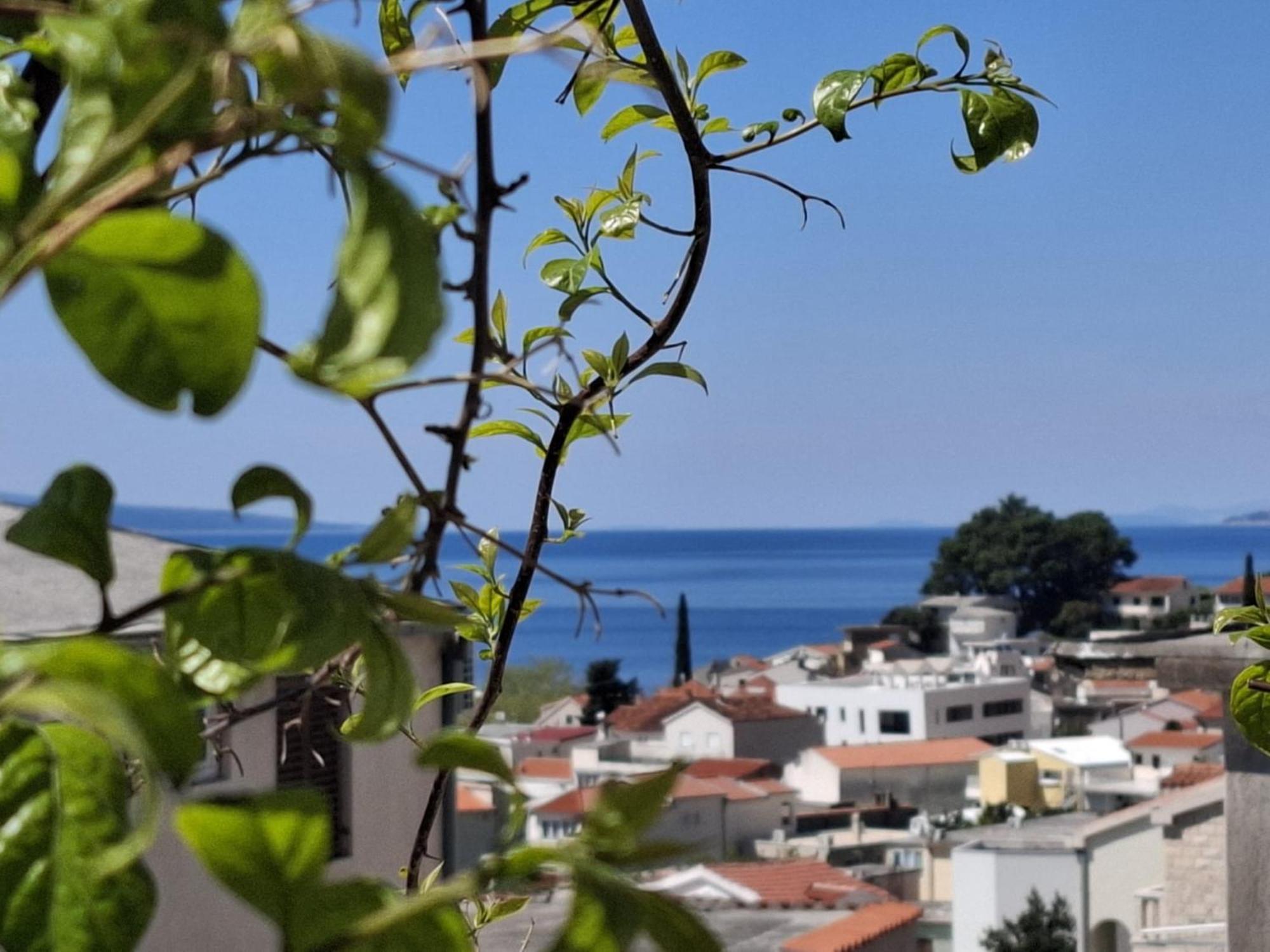 Apartmani Luka Baška Voda Dış mekan fotoğraf